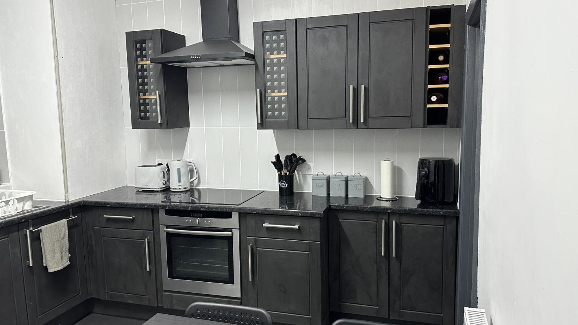 Modern 2 Bed Near Turf Moor Football Stadium, Parks, Canal And Lake Μπέρνλεϊ Εξωτερικό φωτογραφία
